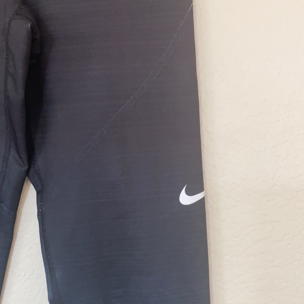 Nike Women's Pro Hyper-warm tights - Picture 7 of 13